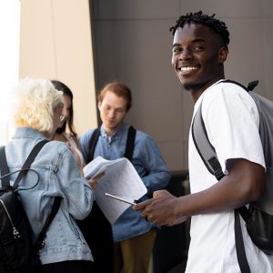 Diálogos possíveis entre a juventude e os agentes de Segurança Pública